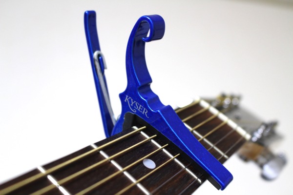 【SALE／64%OFF】 カイザー製アコースティックギター用カポタスト Kyser KG6C QUICK-CHANGE CAPO カモフラージュ アコギ用カポタスト tepsa.com.pe